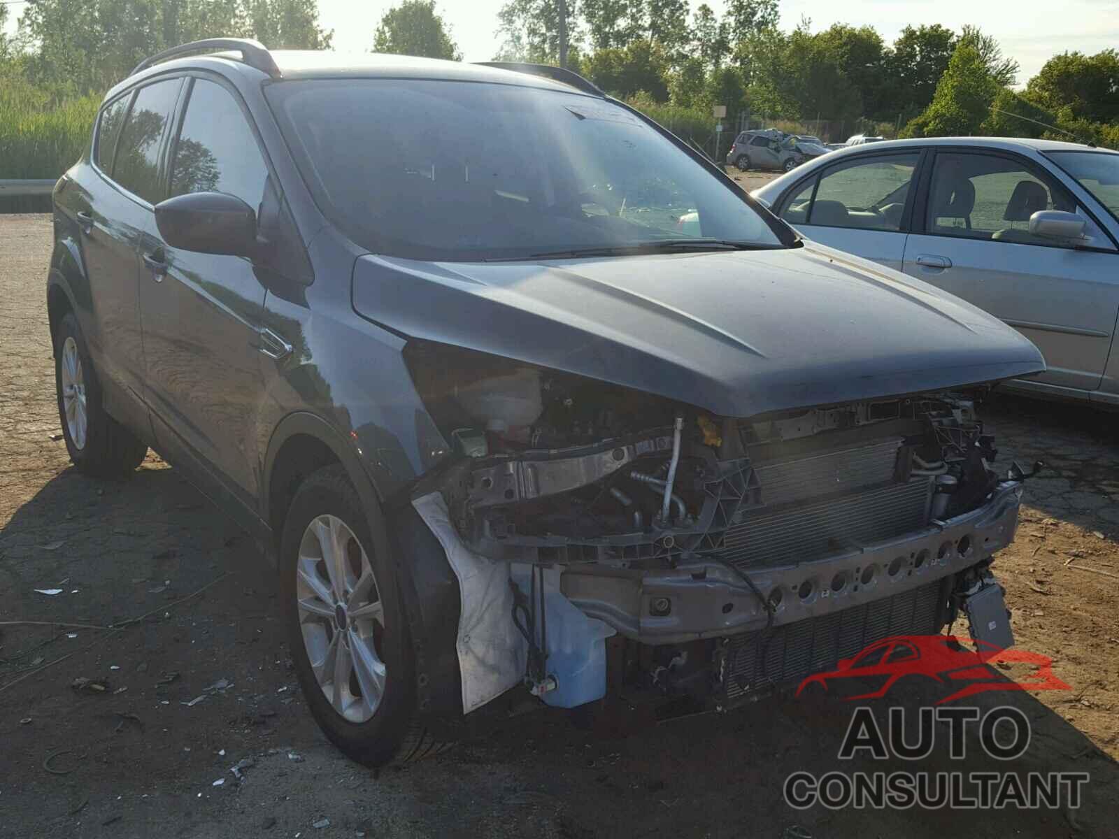 FORD ESCAPE 2017 - 1FMCU0GD9HUC86408