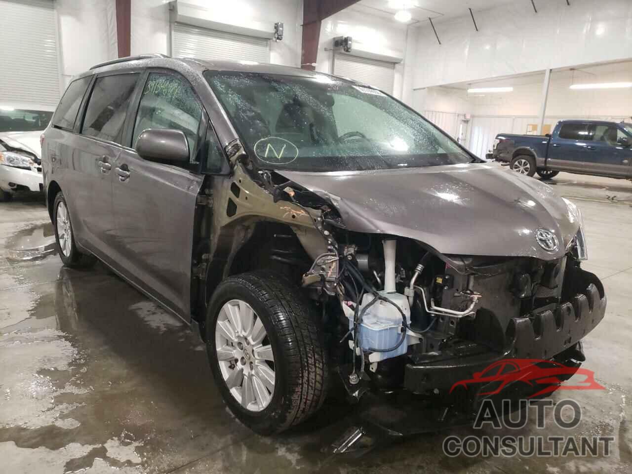 TOYOTA SIENNA 2017 - 5TDJZ3DC9HS175243