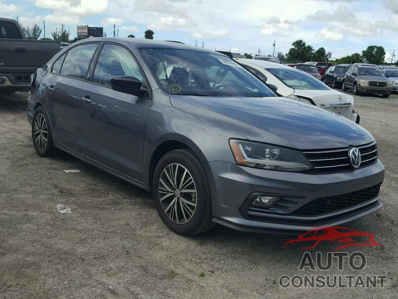 VOLKSWAGEN JETTA 2018 - 3VWDB7AJ4JM215078
