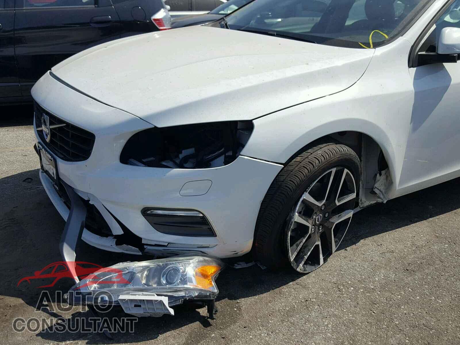 VOLVO S60 2017 - YV126MFL5H2425143