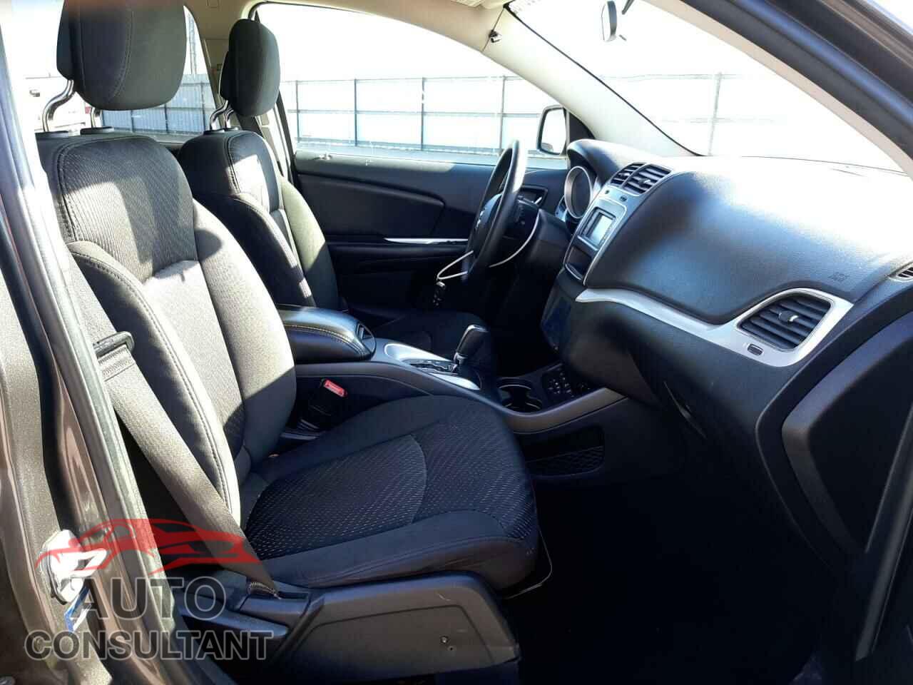 DODGE JOURNEY 2017 - 3C4PDCAB8HT586840