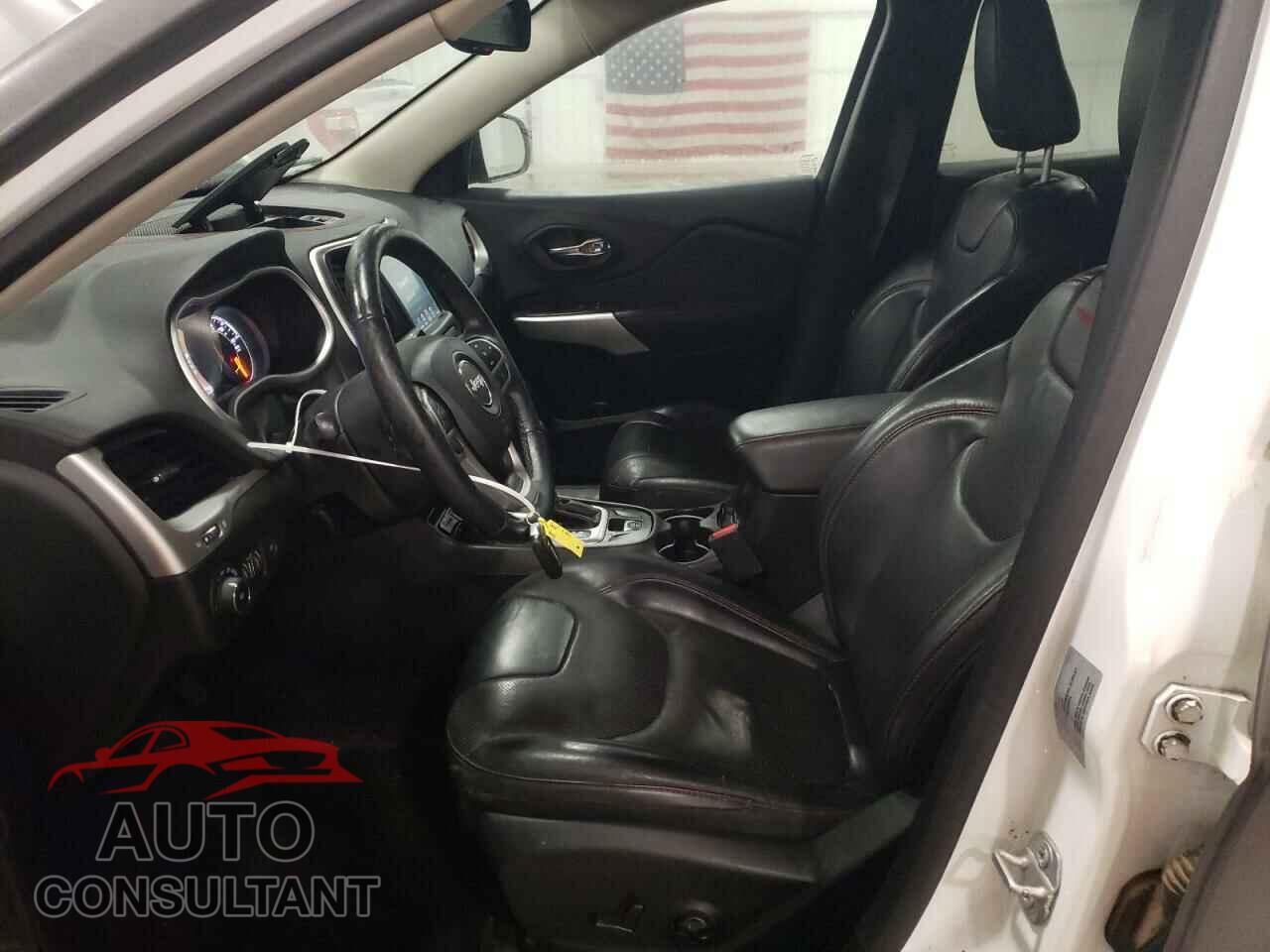 JEEP CHEROKEE 2018 - 1C4PJMBX4JD525974