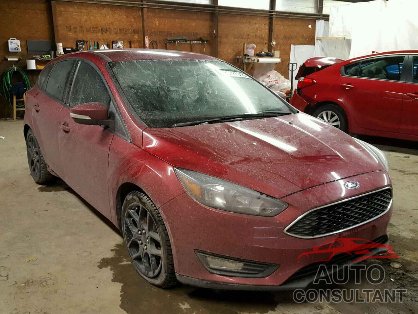 FORD FOCUS 2015 - 1FADP3K2XFL271335