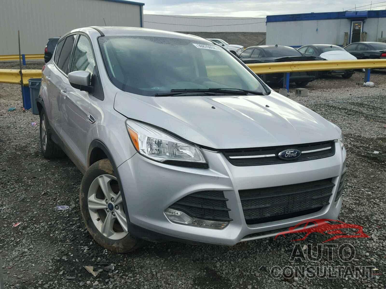 FORD ESCAPE 2015 - 1FMCU0G70FUA48597