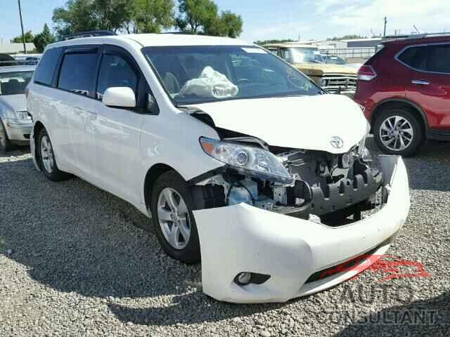 TOYOTA SIENNA 2015 - 5TDKK3DC9FS689874