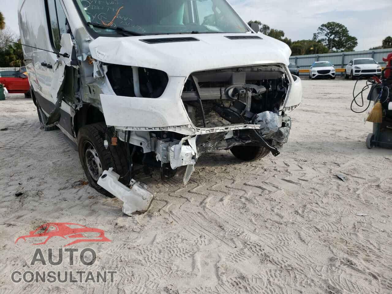 FORD TRANSIT CO 2020 - 1FTBR1C84LKB63748