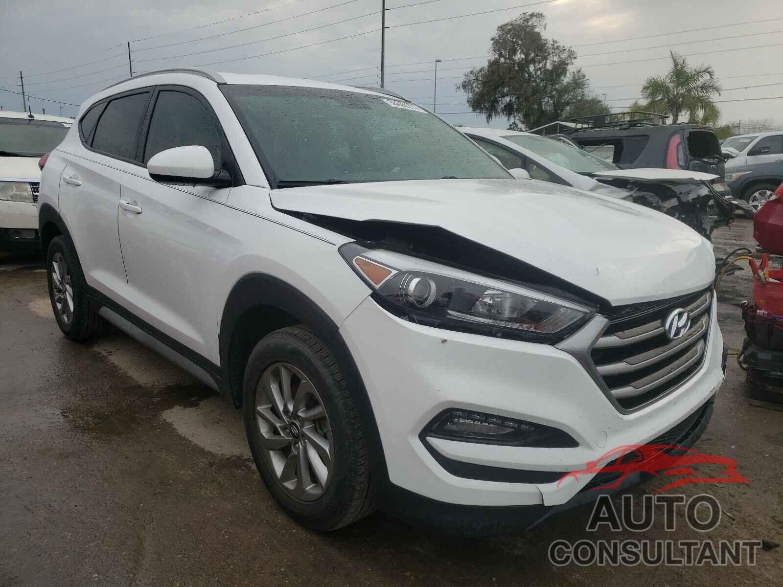 HYUNDAI TUCSON 2018 - KM8J33A46JU772653