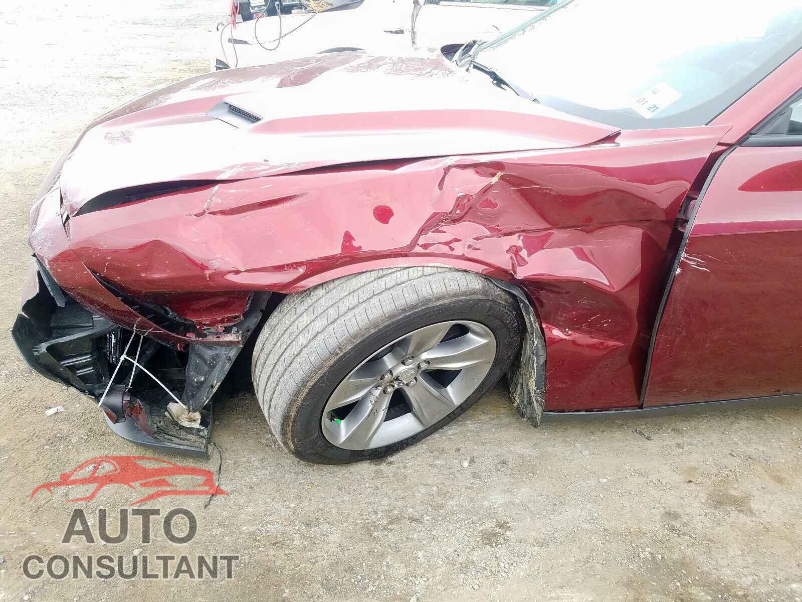 DODGE CHALLENGER 2019 - KMHTC6AE9GU268884