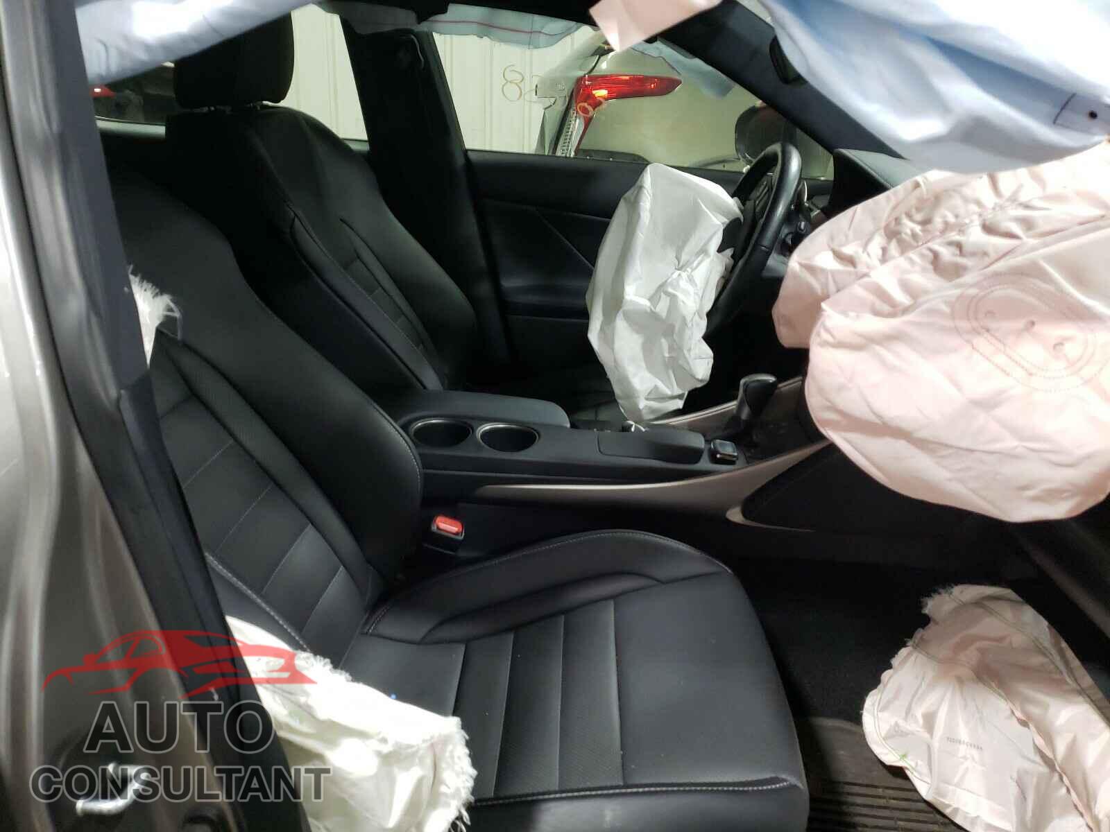 LEXUS IS 2016 - JTHCE1D28G5011078