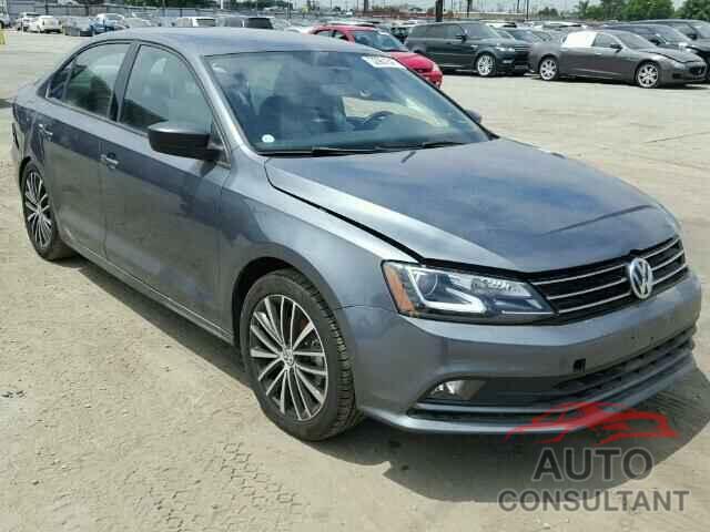 VOLKSWAGEN JETTA 2016 - 3VWD17AJ6GM228331