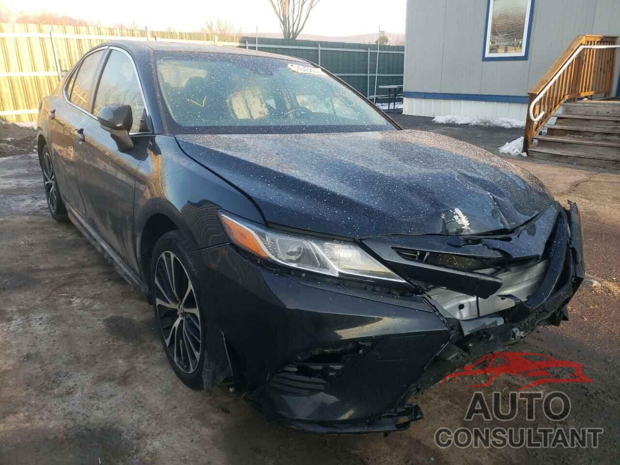 TOYOTA CAMRY 2018 - JTNB11HK9J3033592