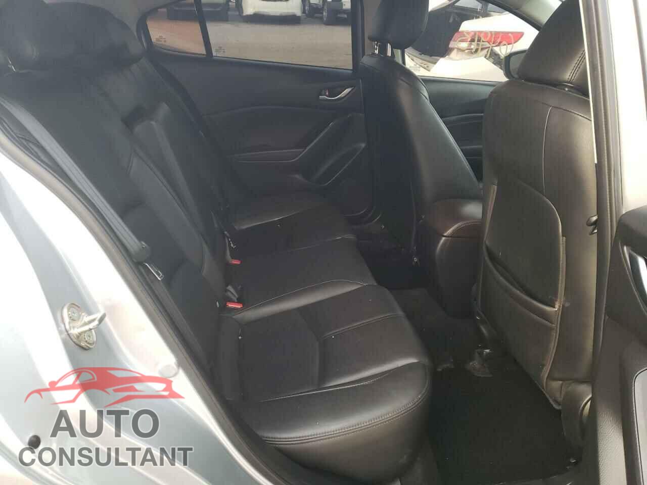 MAZDA 3 2017 - 3MZBN1V76HM119442