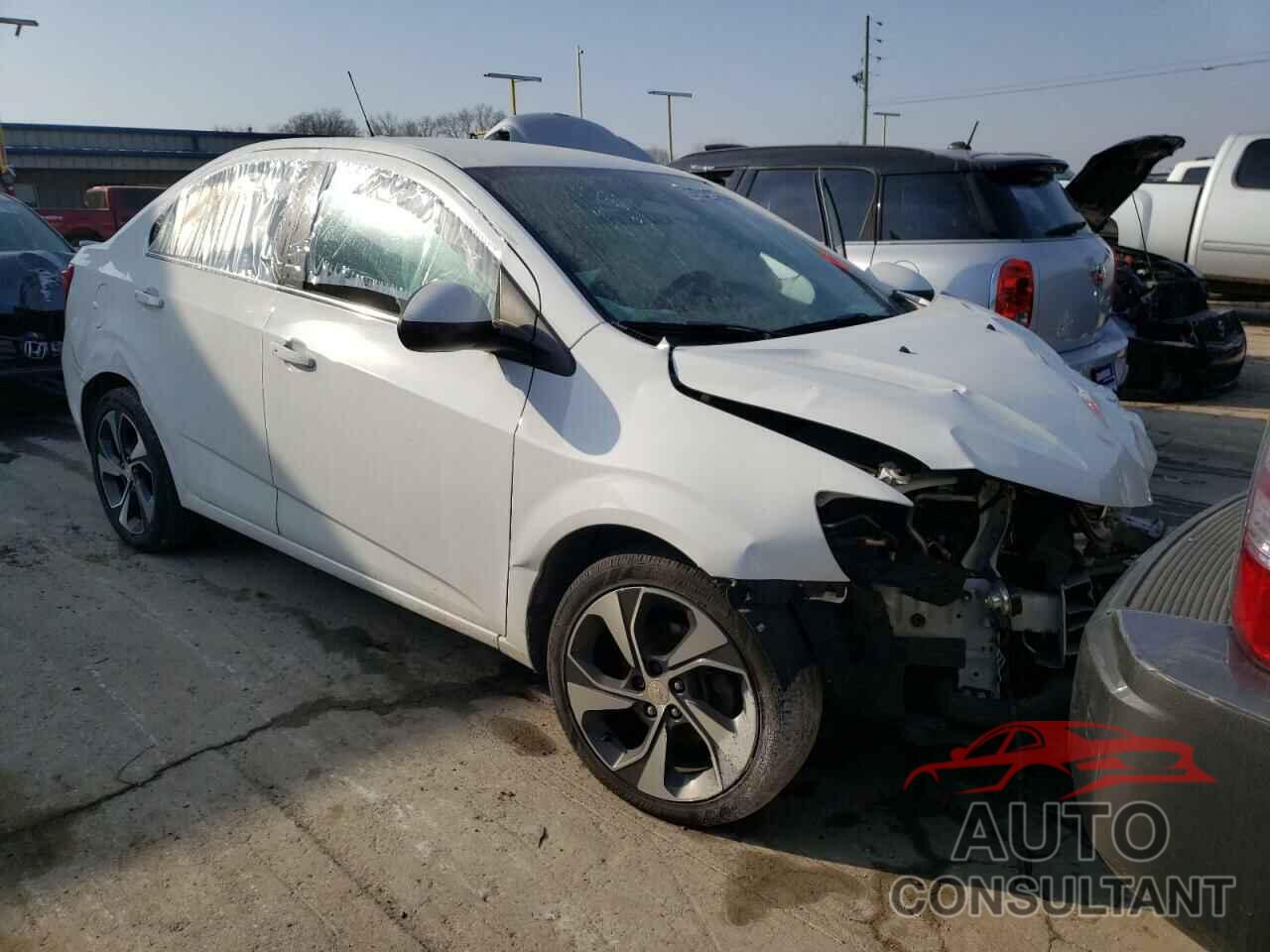 CHEVROLET SONIC 2017 - 1G1JF5SB4H4111033