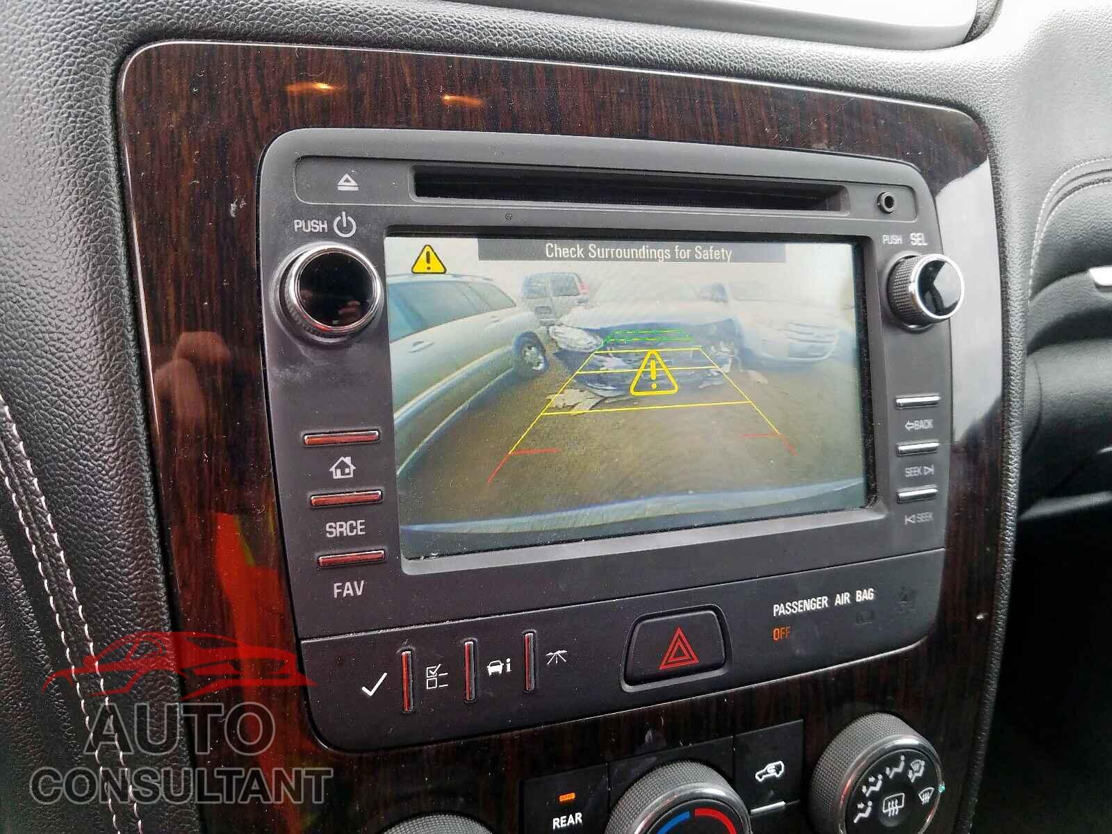 CHEVROLET TRAVERSE 2016 - 3VWC57BU2KM032193
