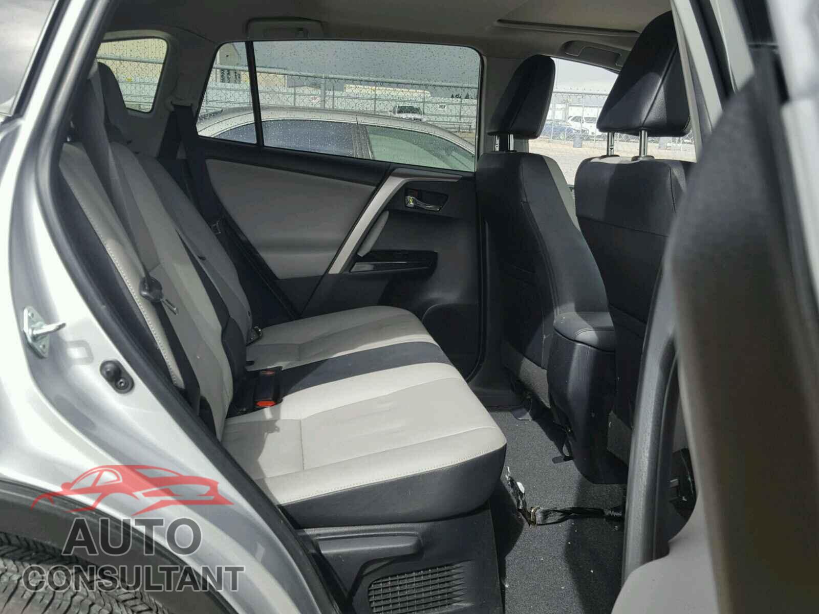 TOYOTA RAV4 2016 - JTMDJREV2GD032507