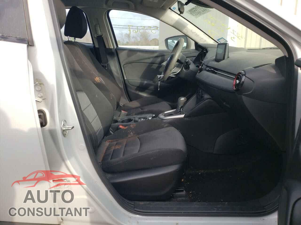 MAZDA CX-3 2018 - JM1DKDB70J0314780