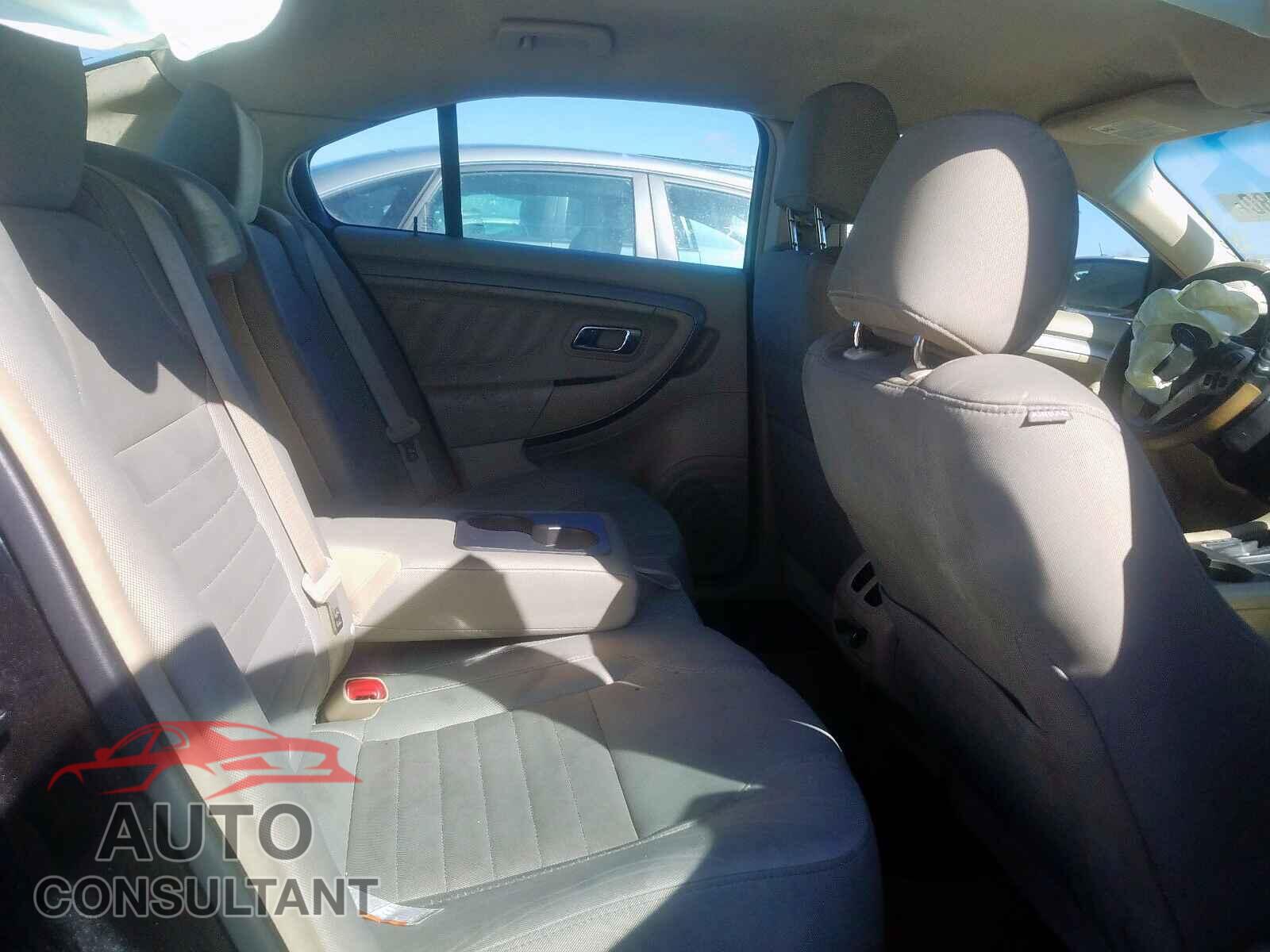 FORD TAURUS 2015 - 5N1AT2MT7JC785978