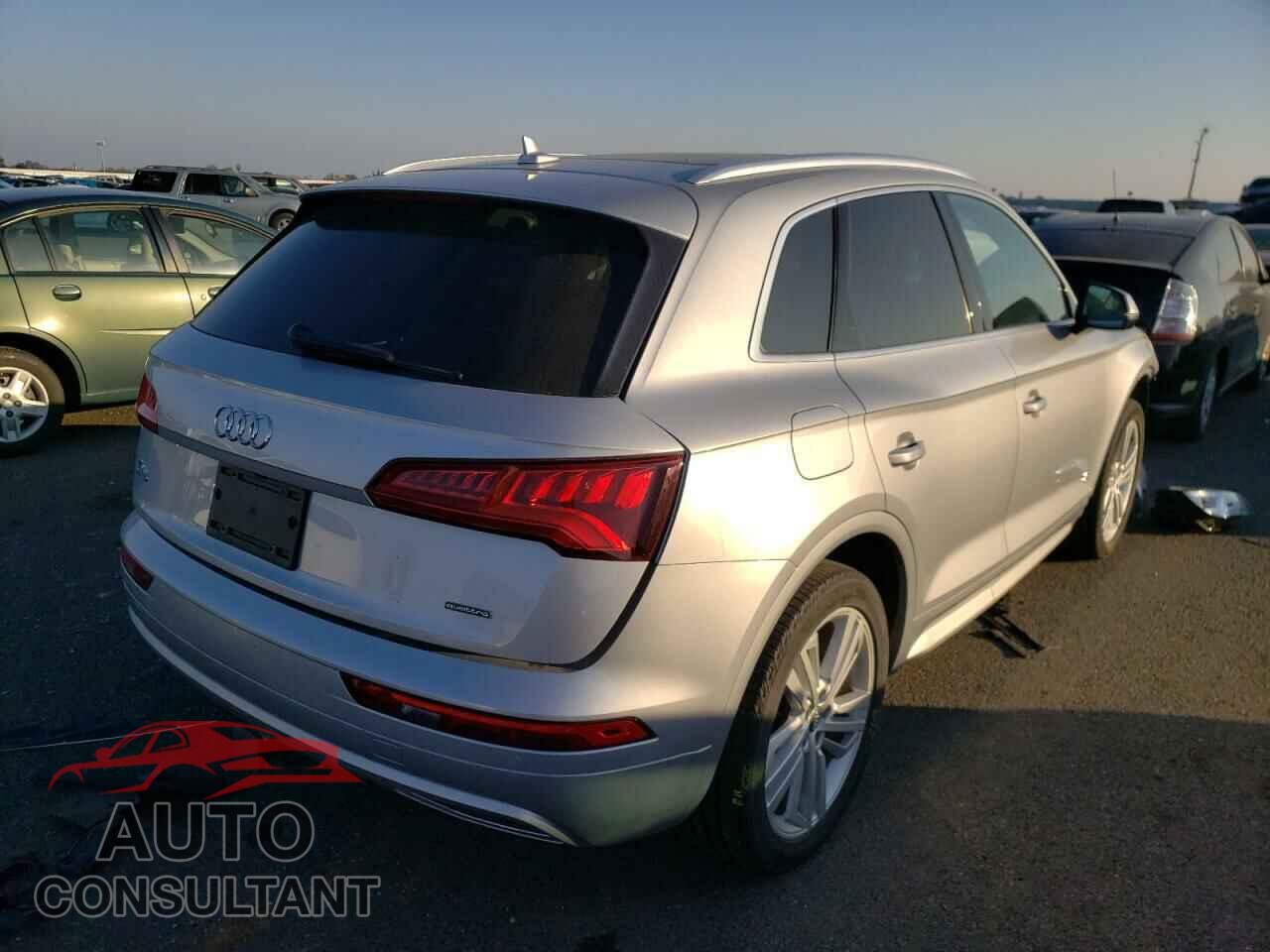 AUDI Q5 2019 - 5YJ3E1EB2LF628629