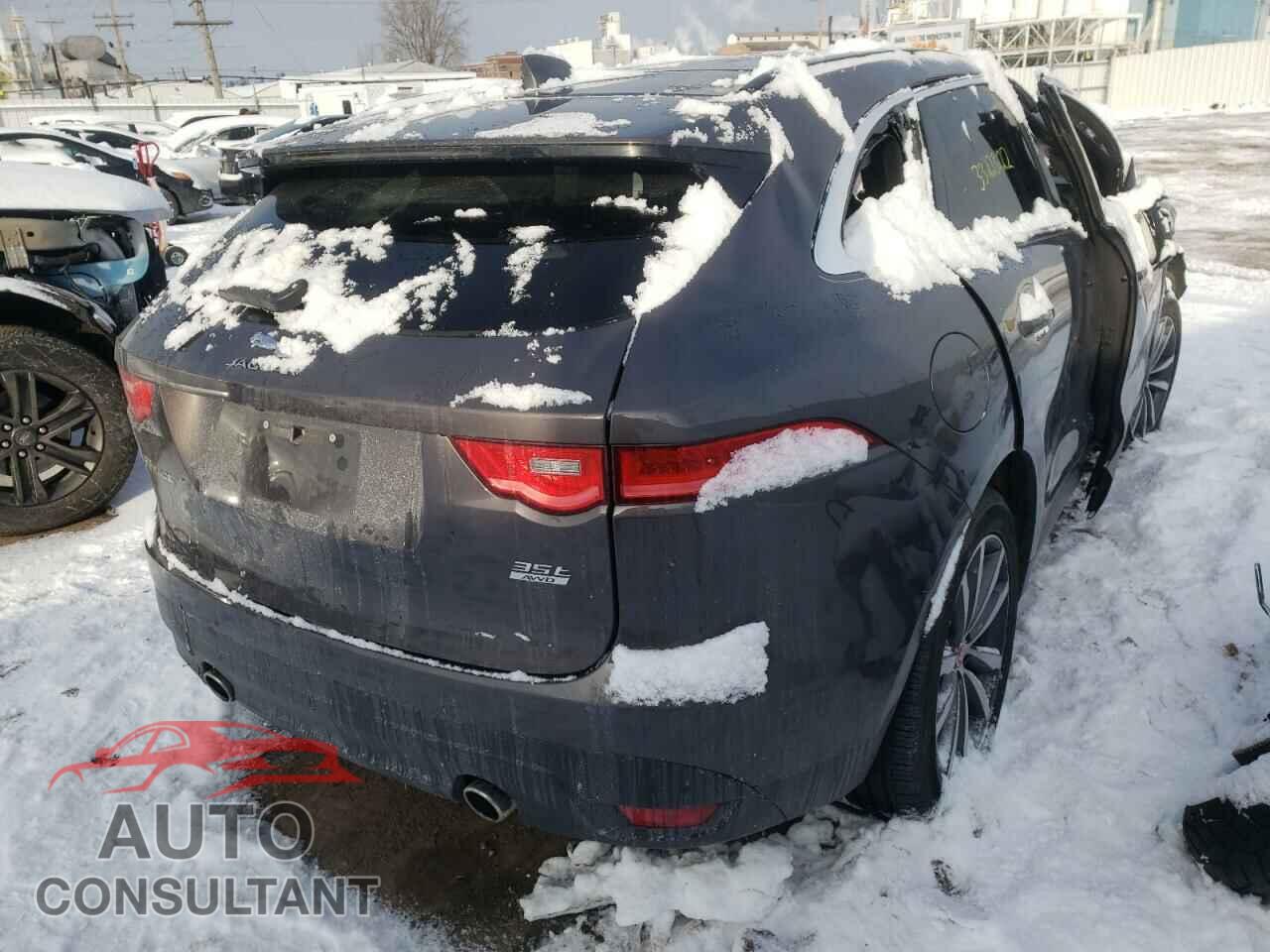 JAGUAR F-PACE 2017 - SADCK2BVXHA071888