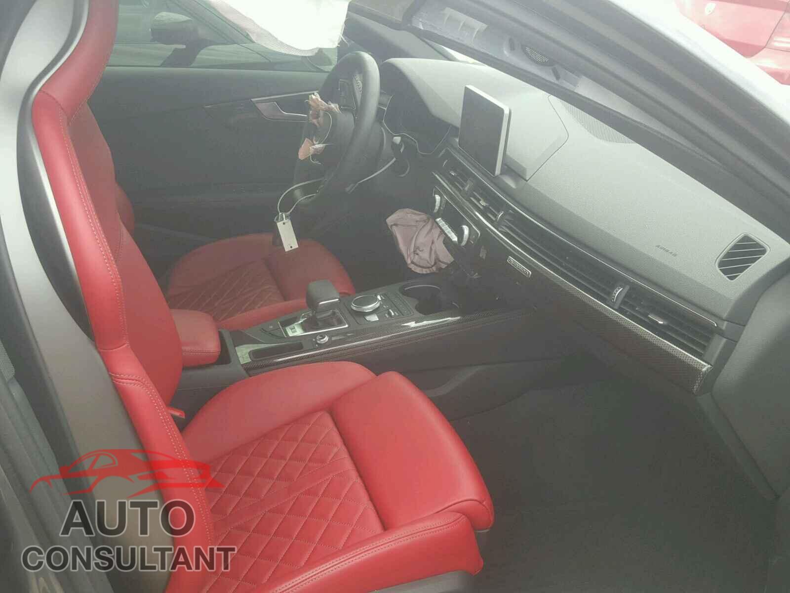 AUDI S4/RS4 2018 - WAUC4AF46JA041467