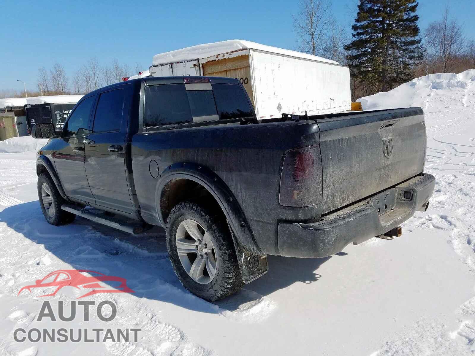 RAM 1500 2015 - 1C6RR7UT2FS685018