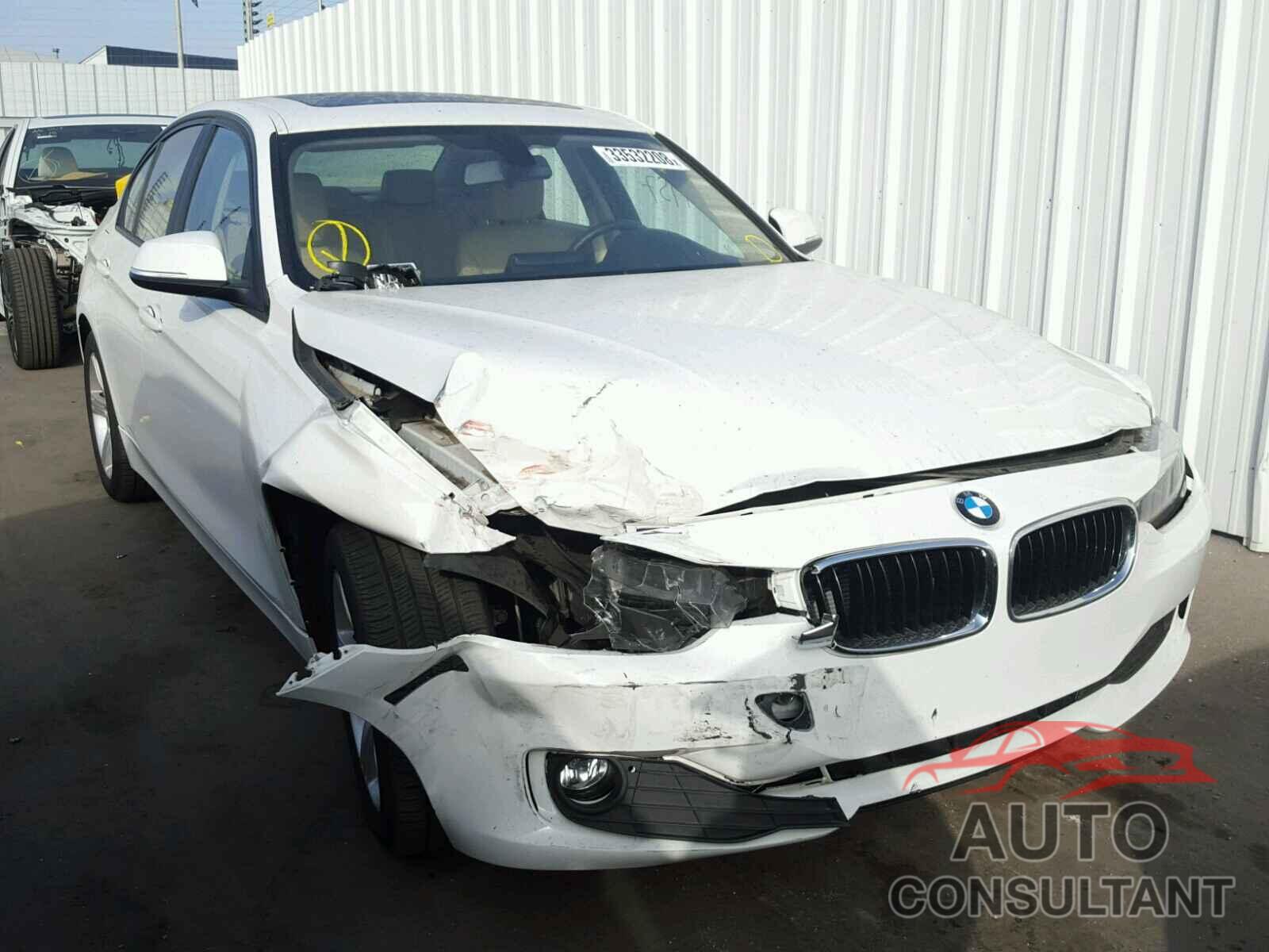 BMW 3 SERIES 2015 - WBA3B1C55FK141595