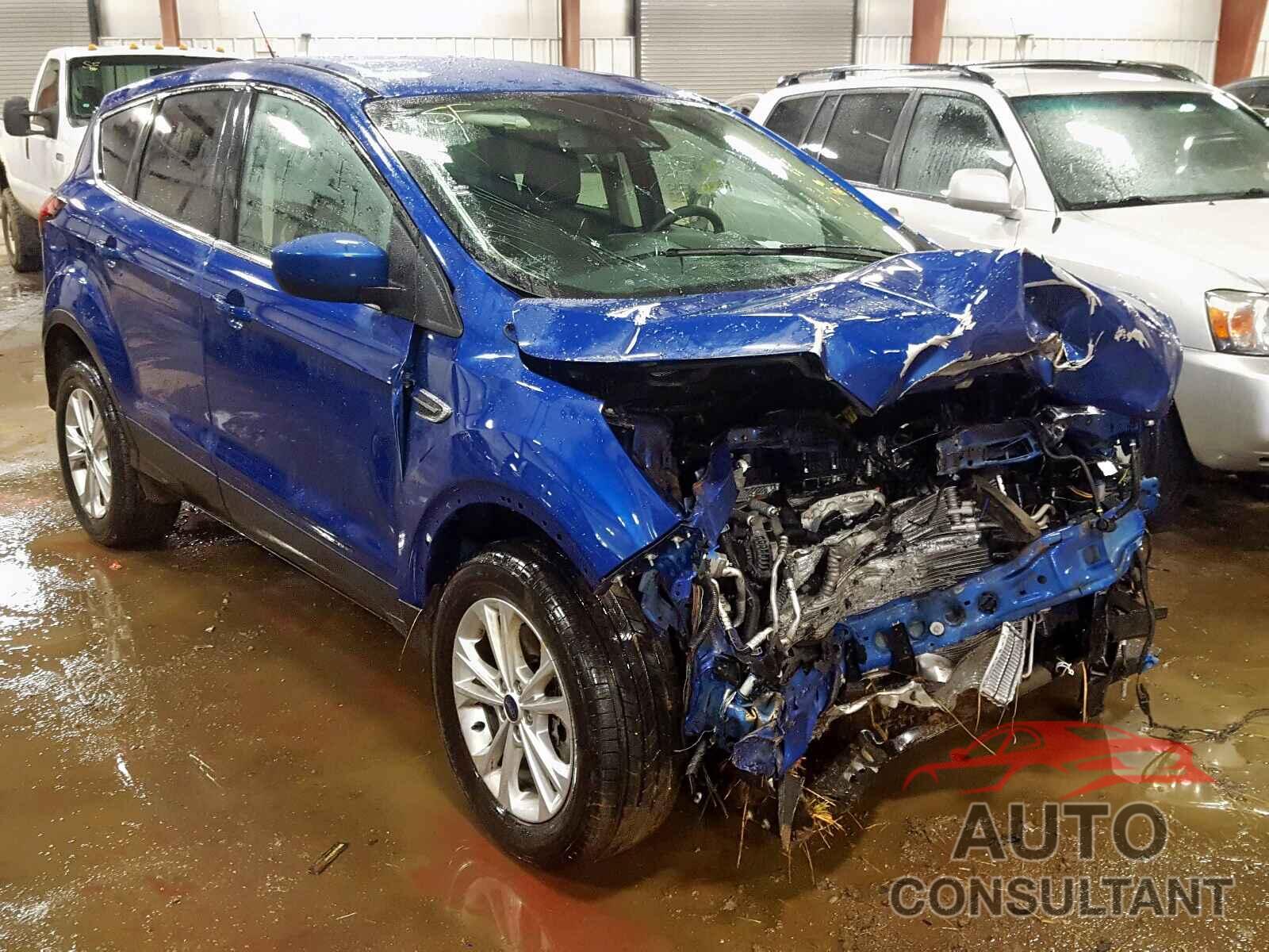 FORD ESCAPE 2019 - 5FNRL5H62GB070793