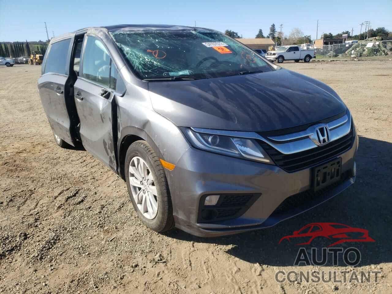 HONDA ODYSSEY 2018 - 5FNRL6H23JB102404