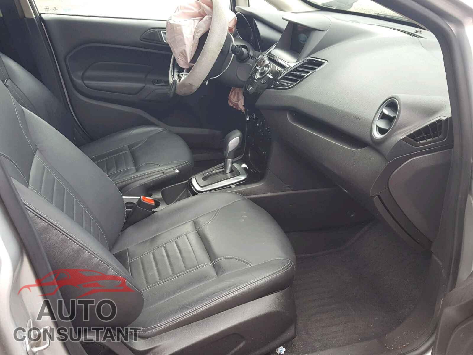 FORD FIESTA 2016 - 3FADP4FJ2GM179532