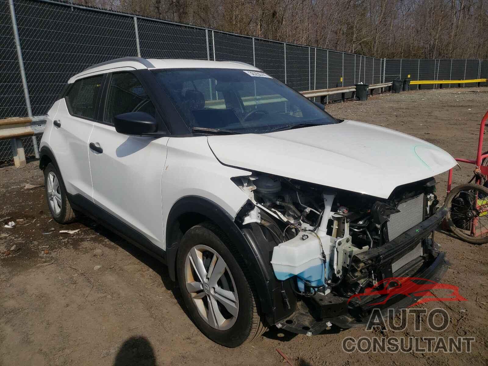 NISSAN KICKS 2018 - 3N1CP5CU6JL543719