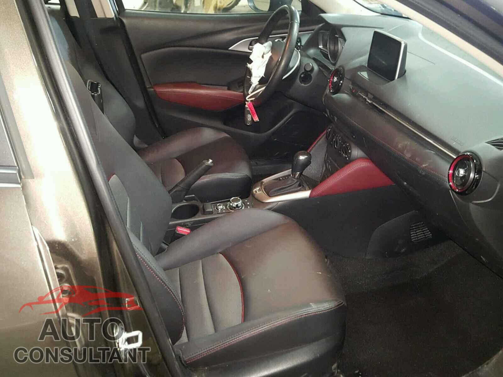 MAZDA CX-3 2017 - JM1DKFC77H0146821