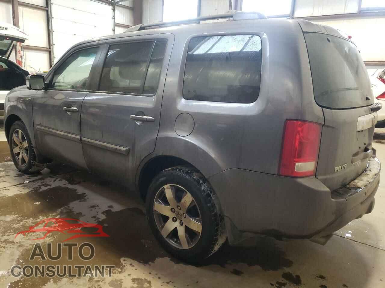 HONDA PILOT 2015 - 5FNYF4H94FB505982