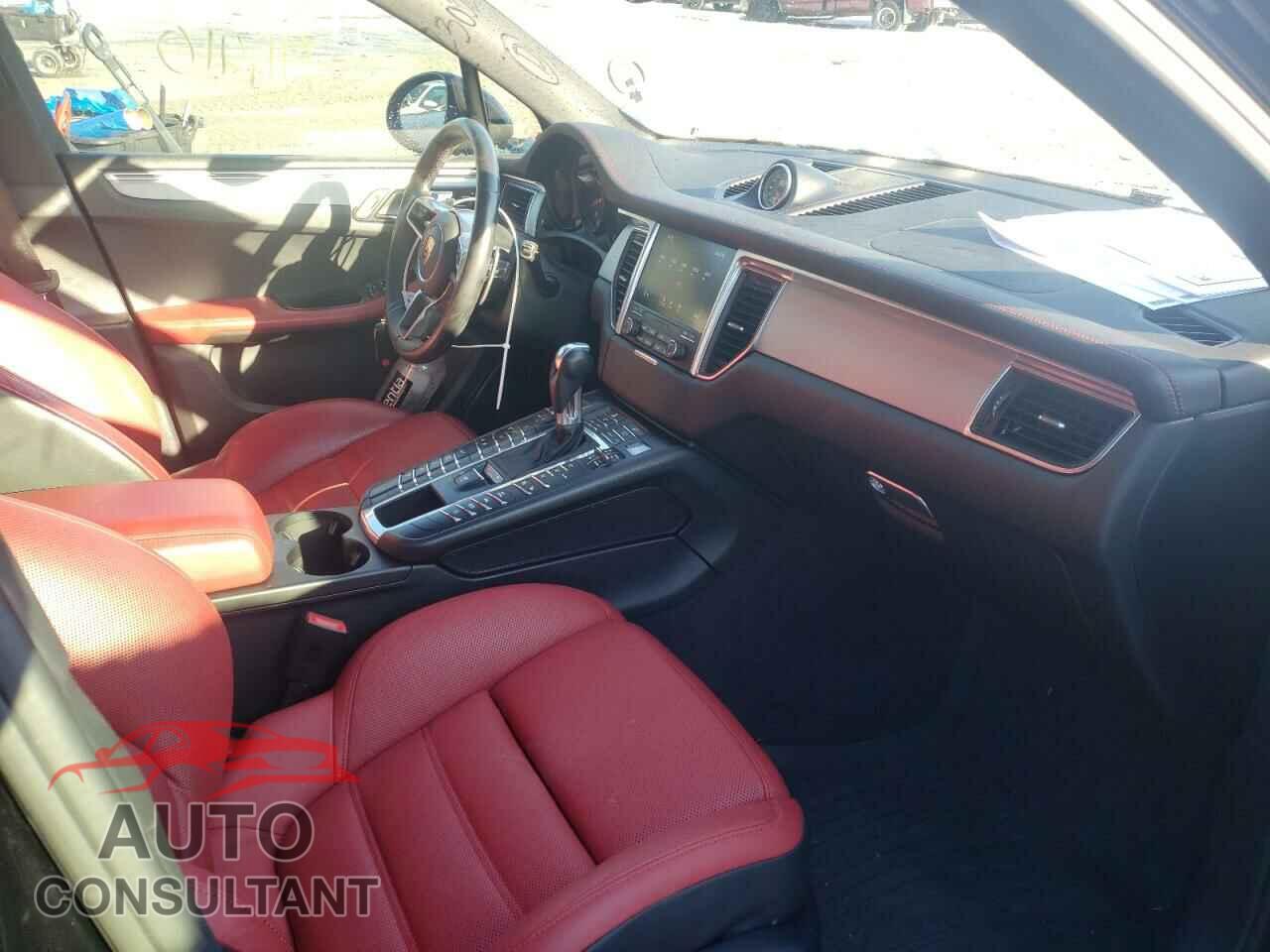 PORSCHE MACAN 2017 - WP1AG2A59HLB56570