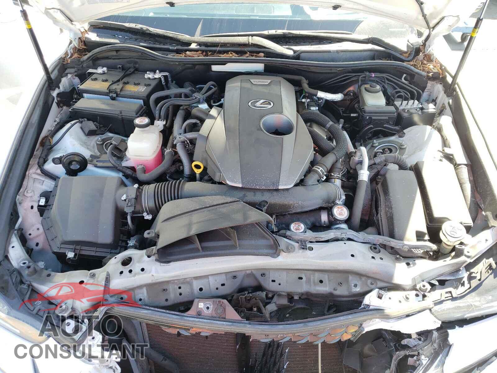 LEXUS IS 2018 - JTHBA1D20J5068440