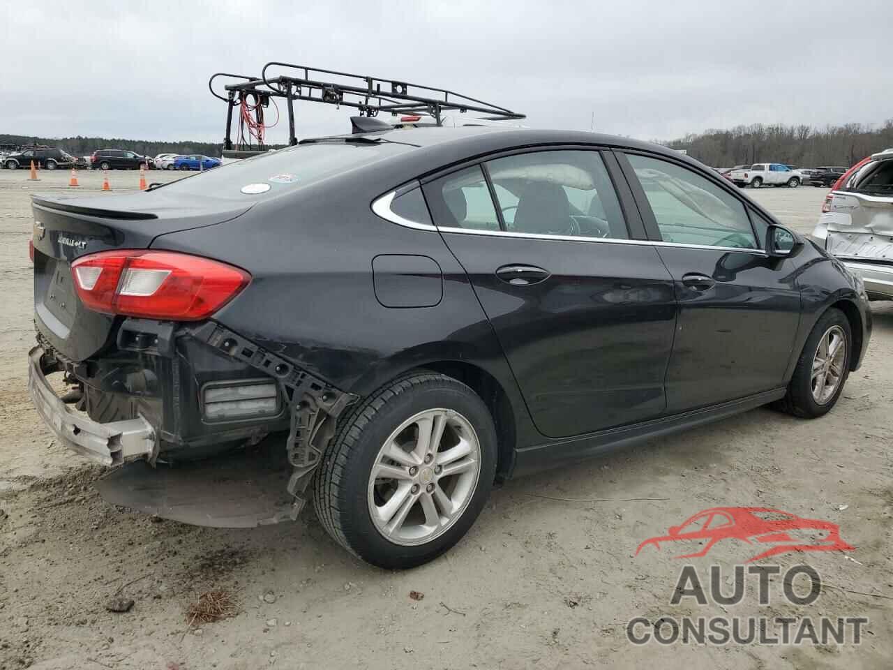 CHEVROLET CRUZE 2017 - 1G1BE5SM2H7270155