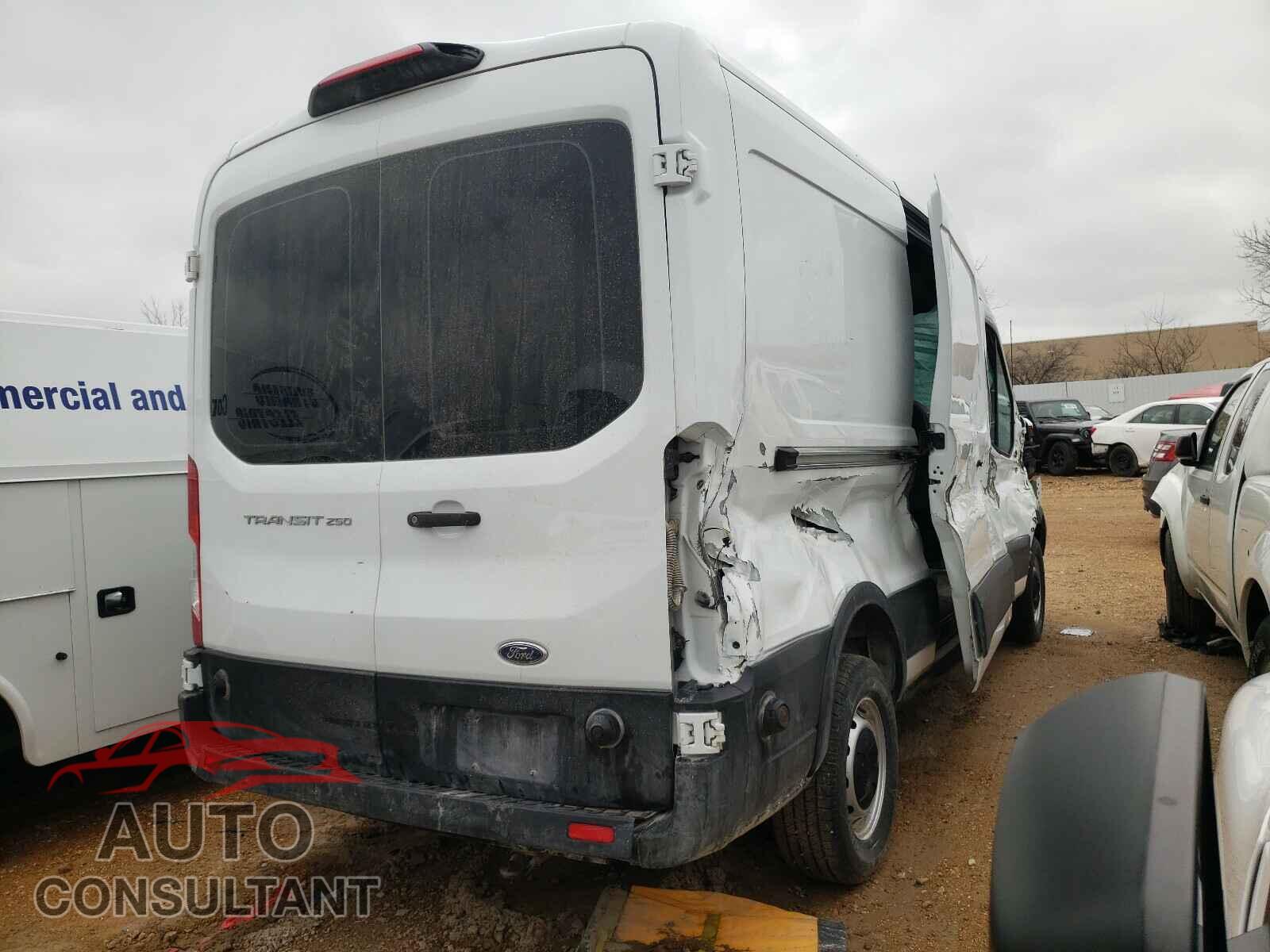 FORD TRANSIT CO 2019 - 1FTYR2CM7KKB11171