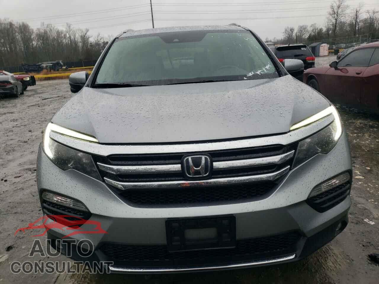 HONDA PILOT 2017 - 5FNYF5H98HB024089
