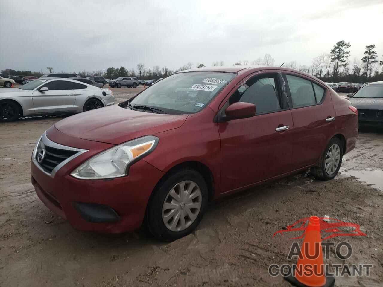 NISSAN VERSA 2018 - 3N1CN7AP4JL815280