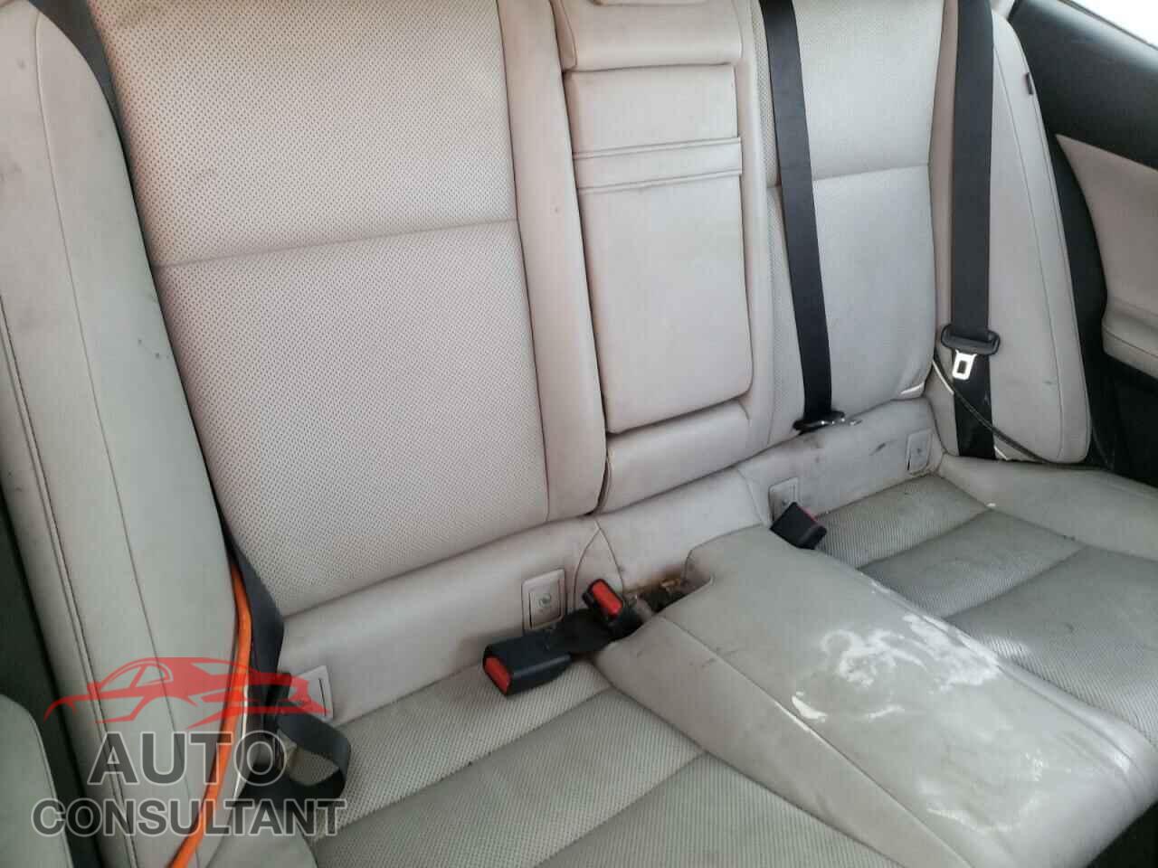 LEXUS IS 2015 - JTHCF1D26F5023922