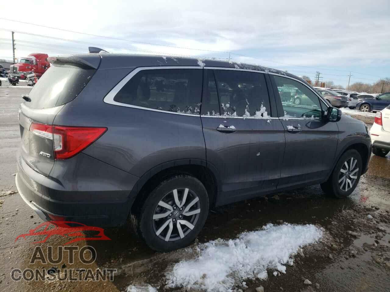 HONDA PILOT 2021 - 5FNYF6H59MB070902