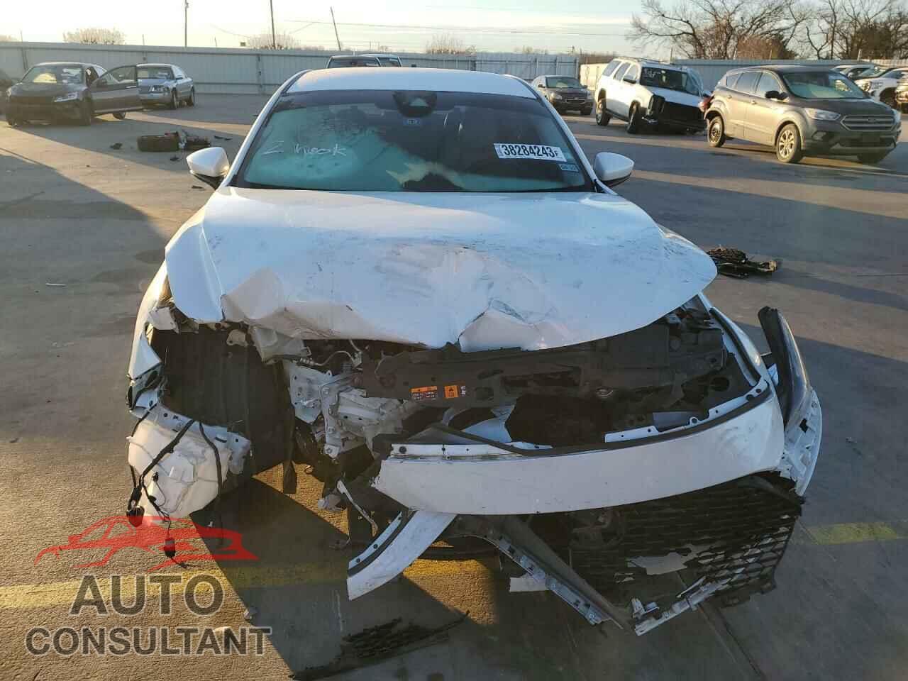MAZDA 3 2019 - 3MZBPADL7KM105579