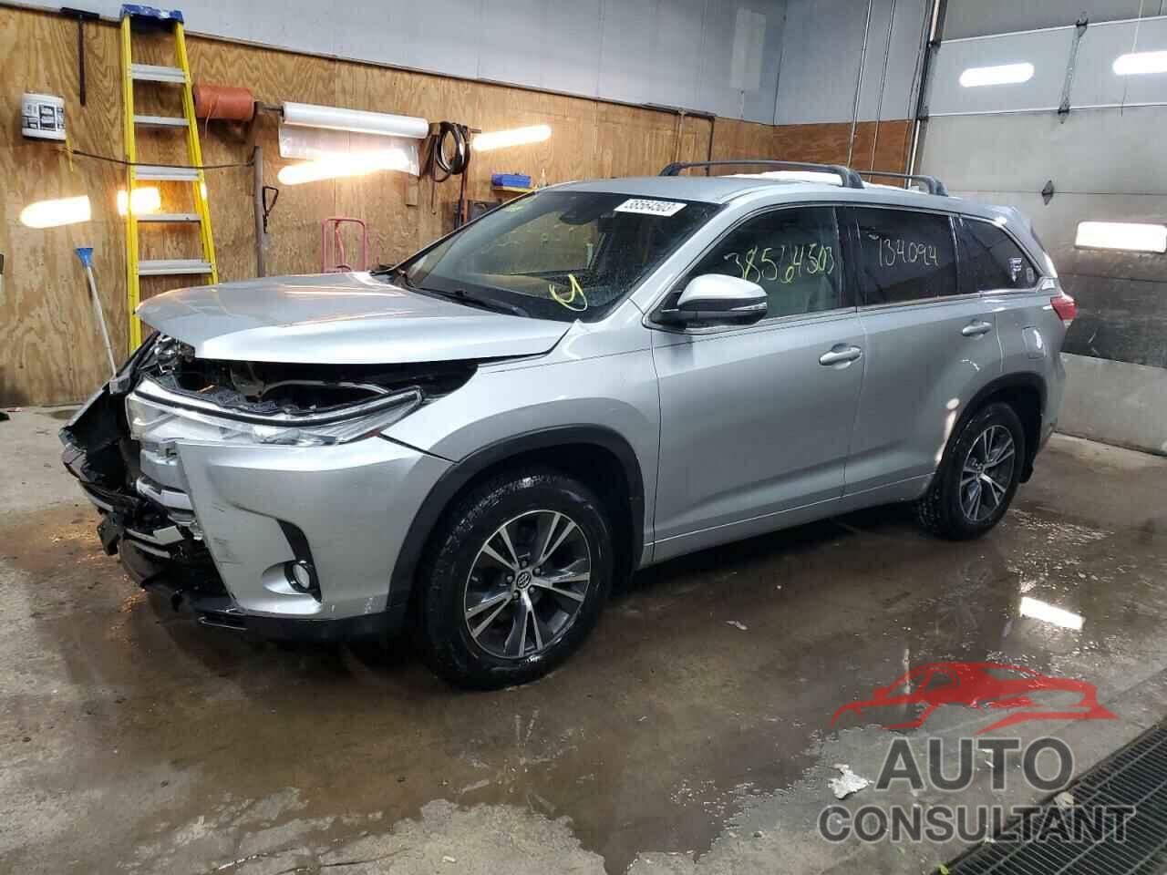 TOYOTA HIGHLANDER 2017 - 5TDBZRFH5HS420992