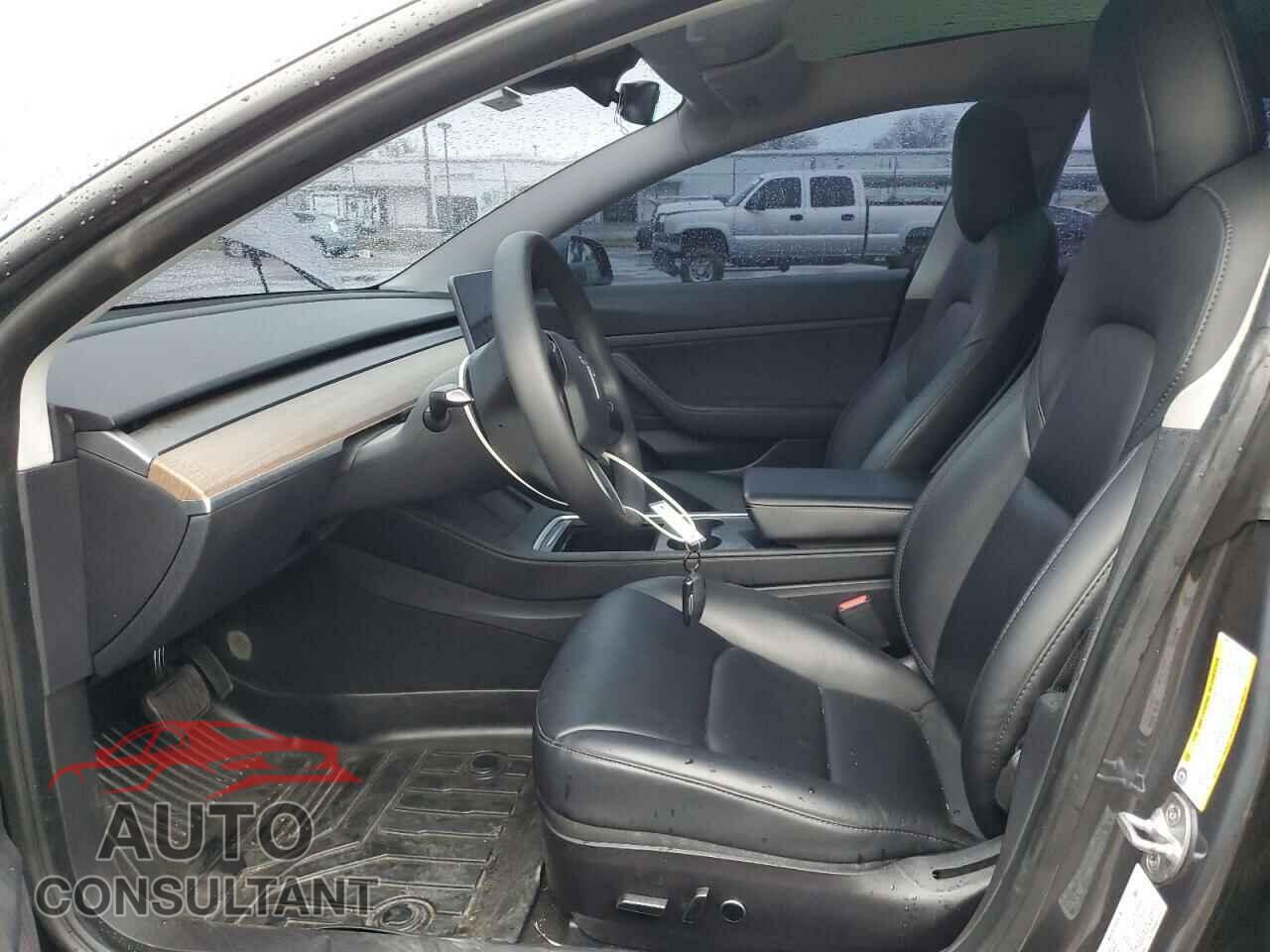 TESLA MODEL 3 2021 - 5YJ3E1EA3MF878163