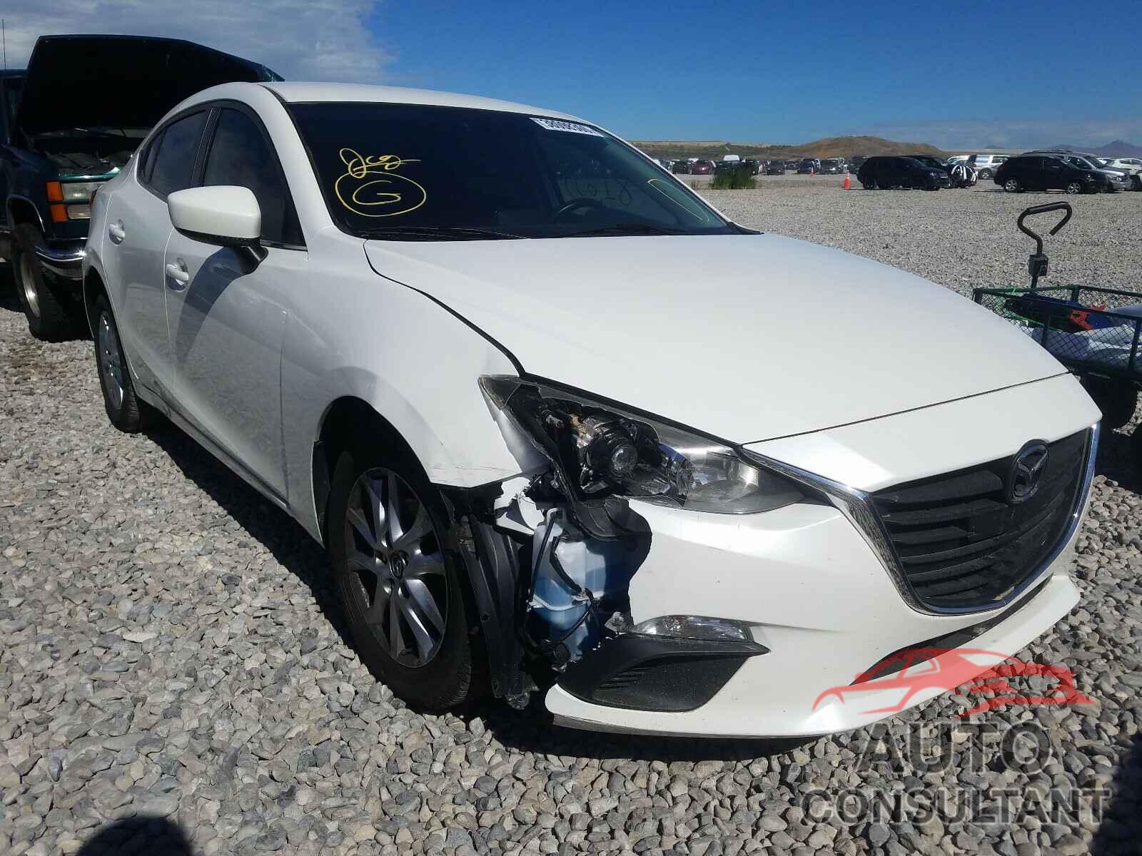 MAZDA 3 2016 - JM1BM1U71G1304629