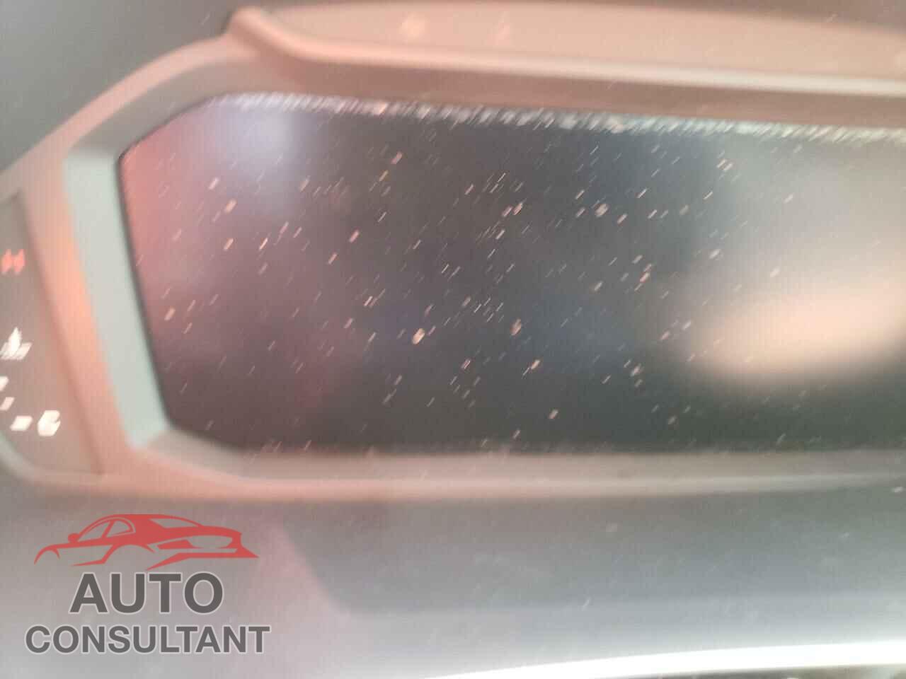 AUDI Q3 2021 - WA1EECF36M1019561