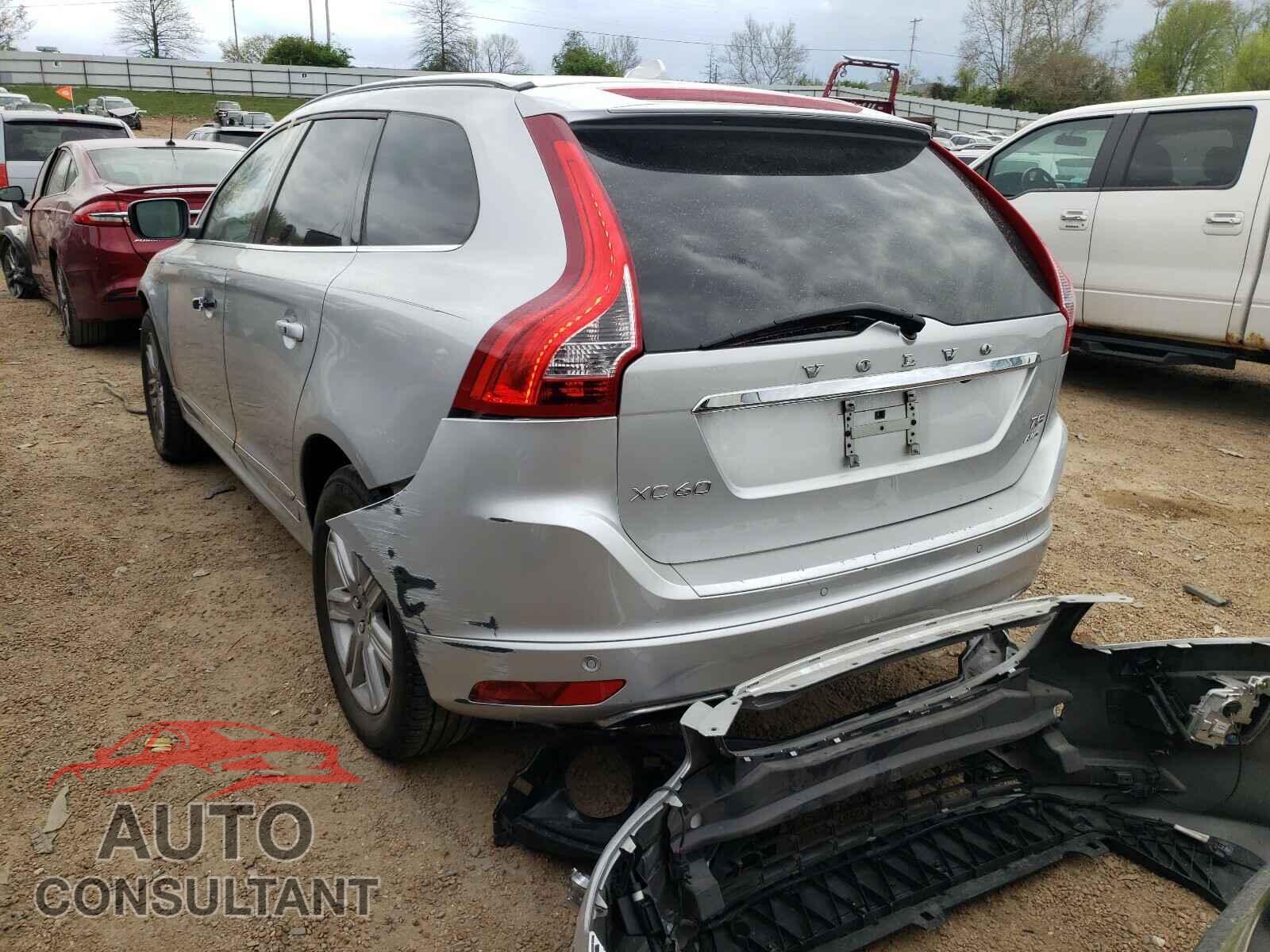 VOLVO XC60 2017 - YV440MRUXH2114812