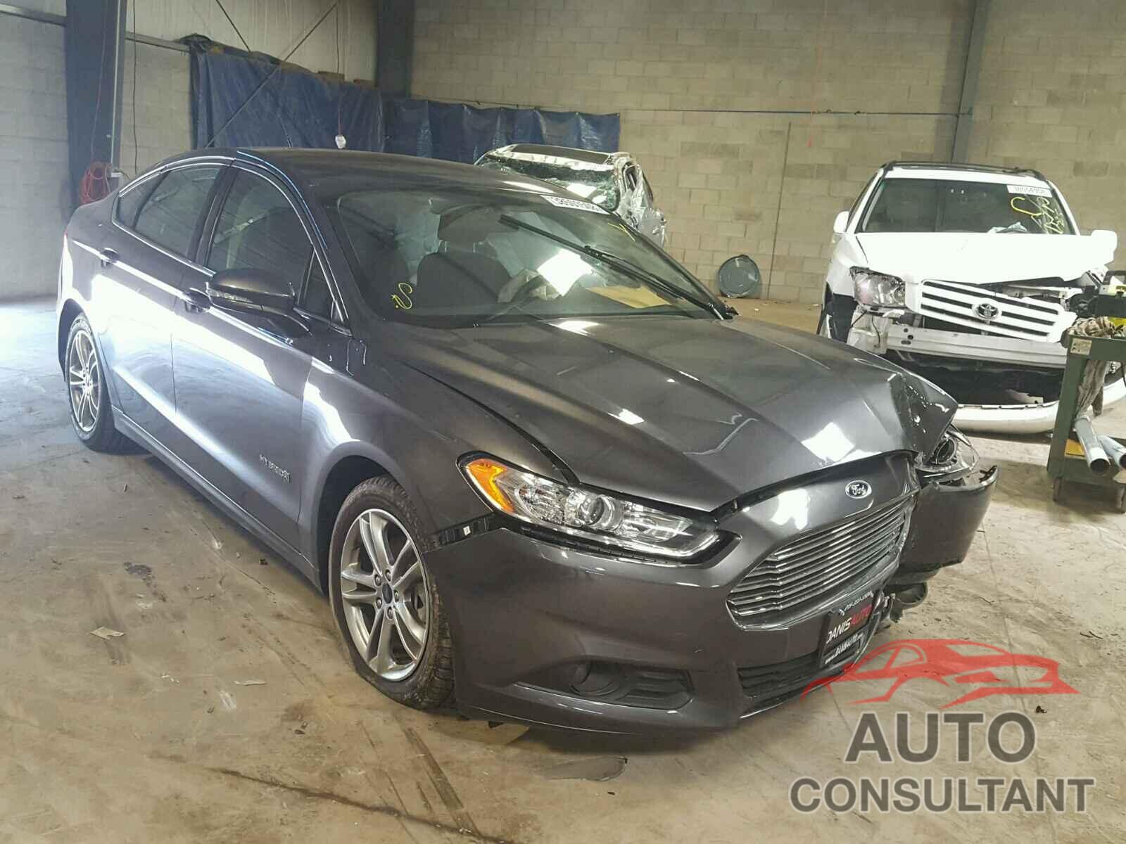 FORD FUSION 2016 - 3FA6P0LU4GR388175