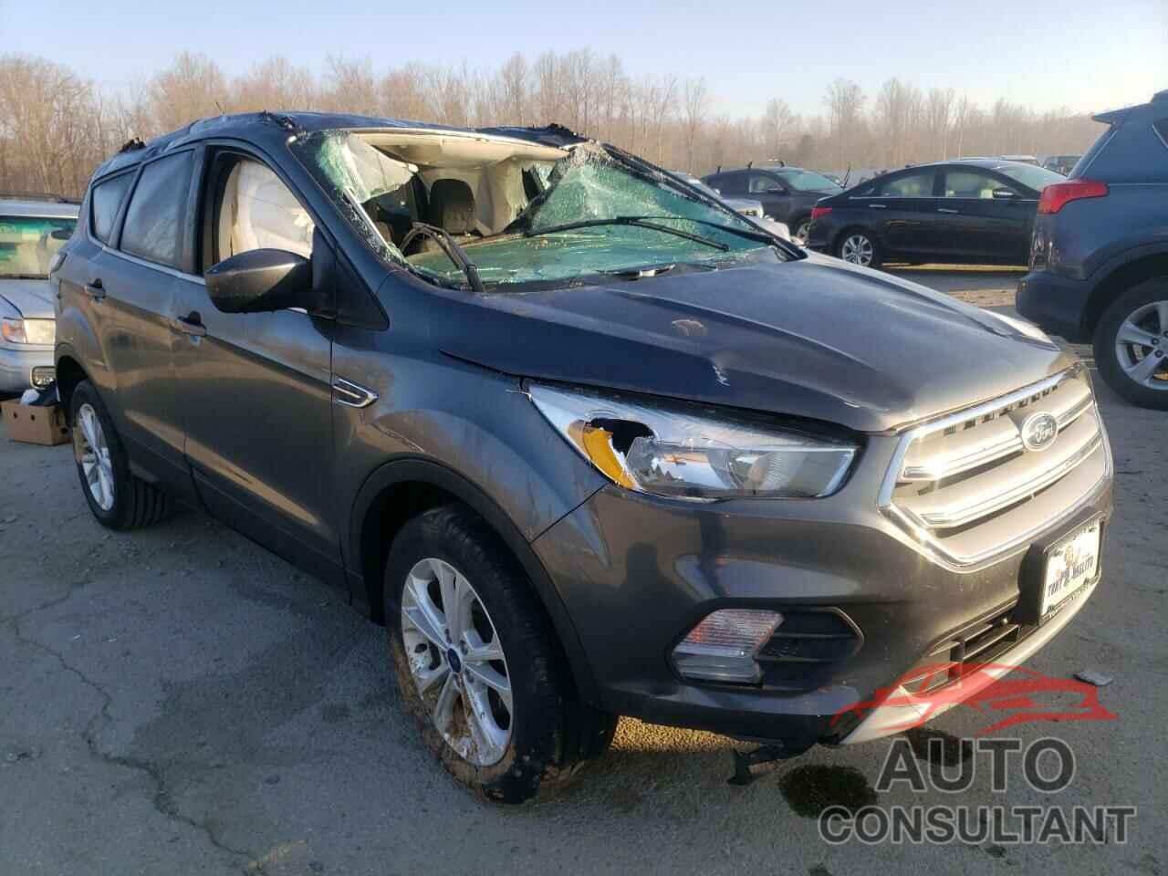 FORD ESCAPE 2018 - 1FMCU0GD8JUA70460