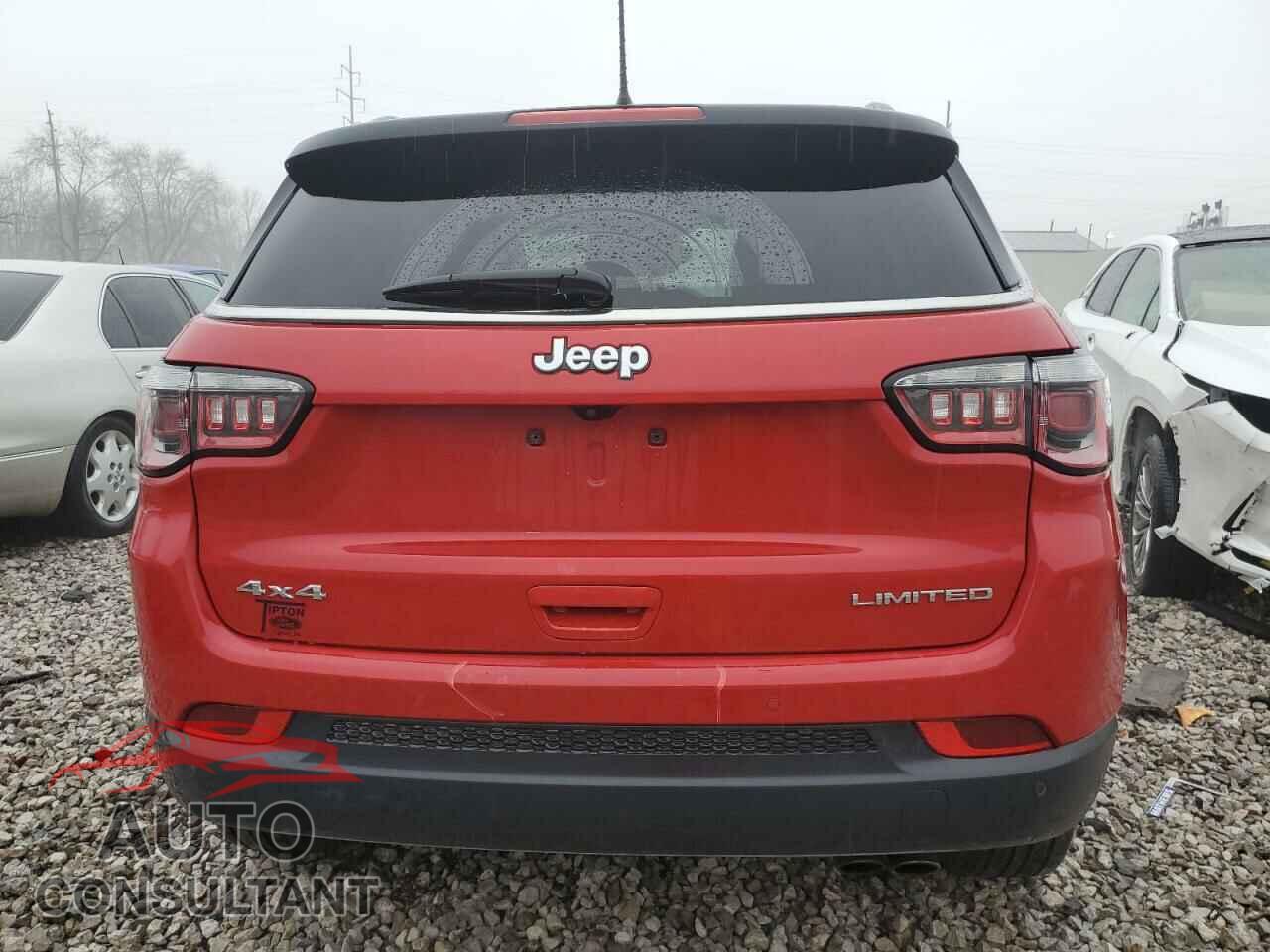 JEEP COMPASS 2018 - 3C4NJDCB7JT201230