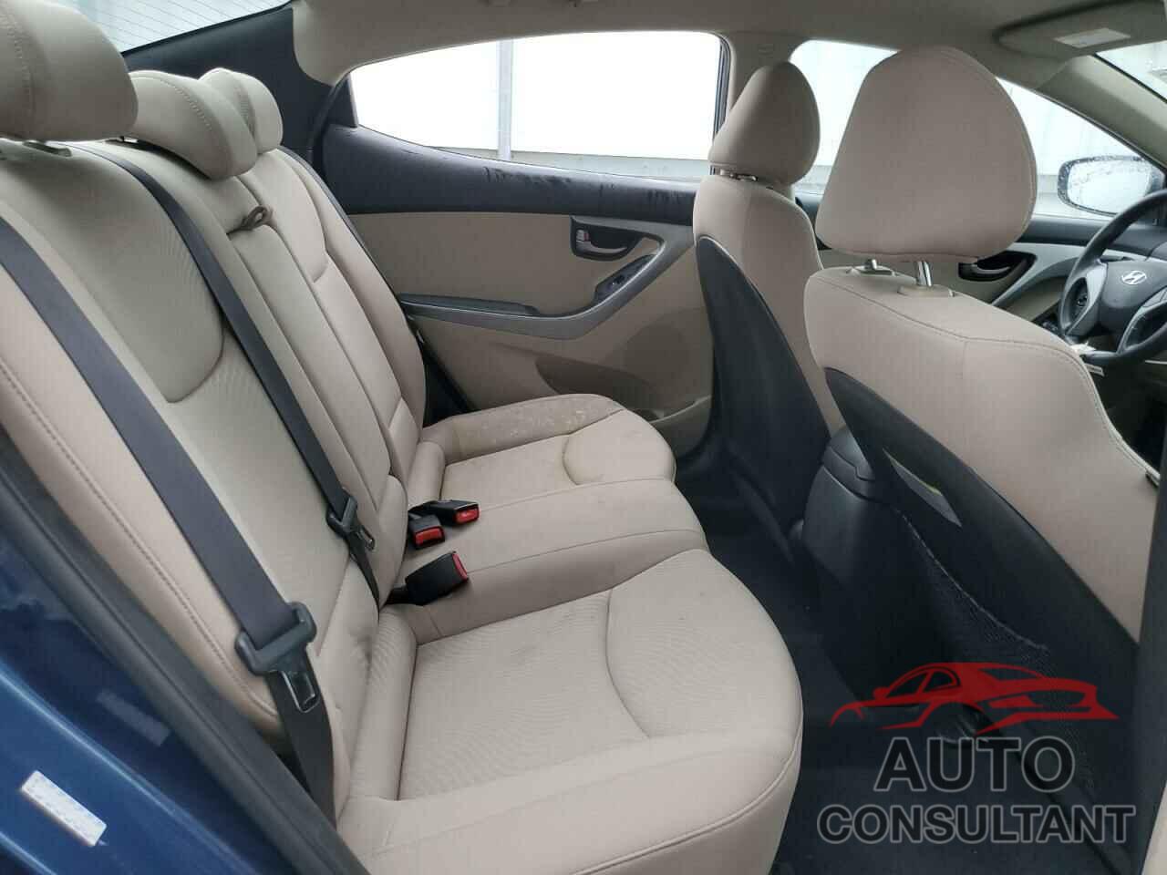 HYUNDAI ELANTRA 2016 - KMHDH4AE3GU599325